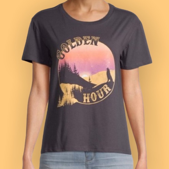 5th Sun Golden Hour Southwestern Coyote Graphic Tee - Picture 2 of 6